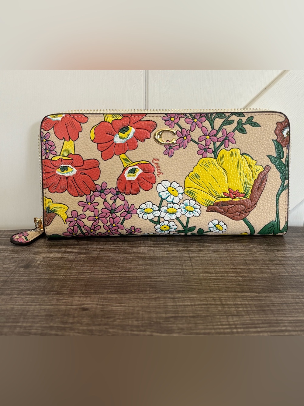EUC Coach Long Zip Around Wallet With Spring Floral Print
